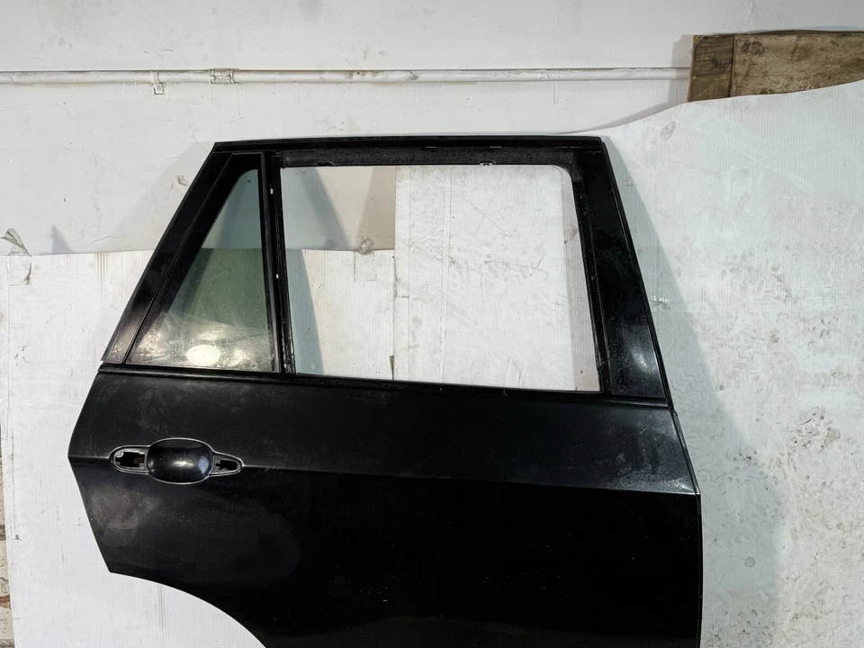 2007-2013 BMW X5 E70 Rear Right Passenger Side Door Shell Panel OEM. Foto 3 de 4