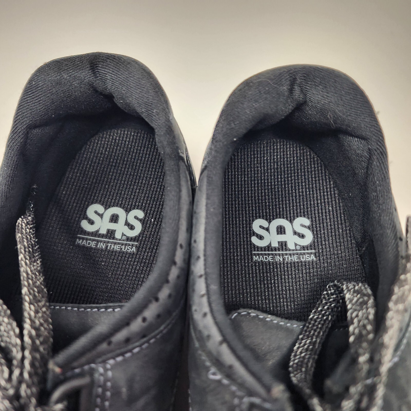 SAOLA Scarpe da passeggio SAS Walk Easy Be Happy da donna taglia 8 scamosciate stringate nere Oxford