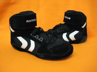 Matman SO25 Wrestling Shoe Size Youth Black/Silver NEW Free