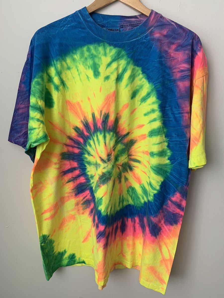 Vintage 90s Tie Dye T-Shirt ONEITA Color Wear Tag All Over Vintage 90s Tie Dye T-Shirt ONEITA Color Wear Tag All Over