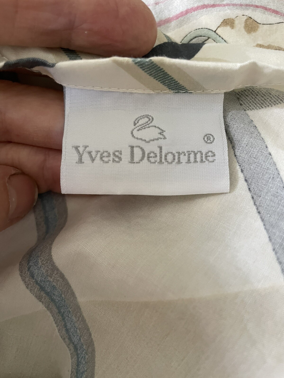 Yves Delorme Reversible 2 Std Pillow Shams 2 Euro Shams eBay