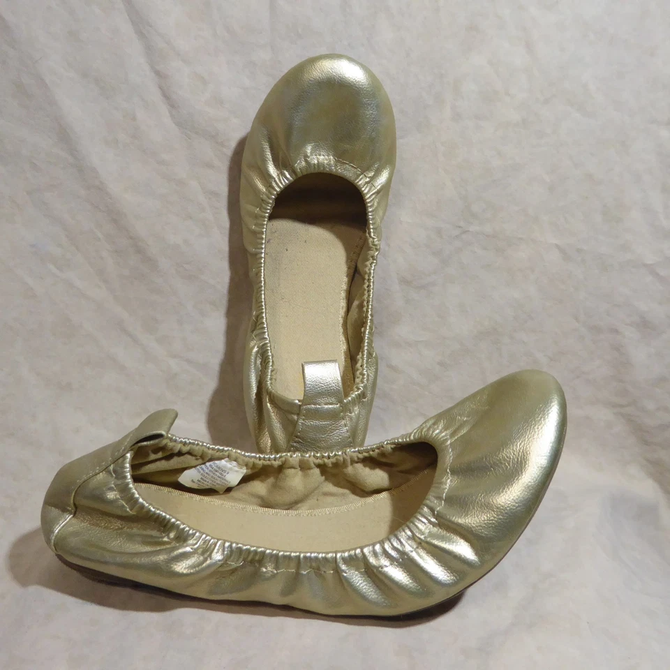 🩰 Old Navy Scrunch Ballet Flats sz 9 M Gold Metallic Leatherette - Image 2 of 4