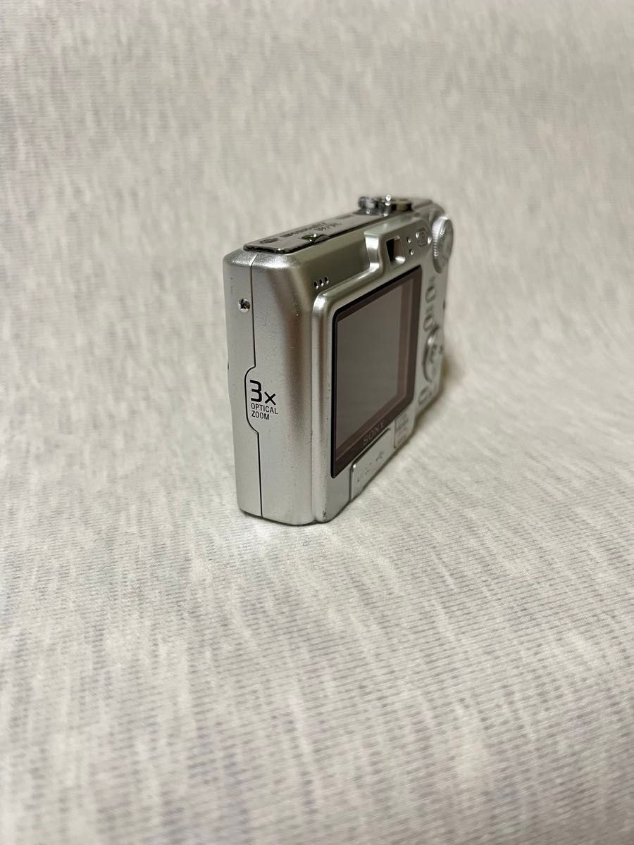 Sony Cyber-Shot DSC-W35 Silver 7.2MP Japanese Only Tested