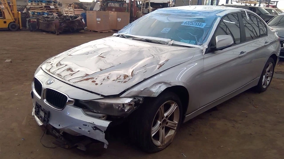 Driver Left Caliper Front Without Sport Brake Fits 12-18 BMW 320i 6818576 Foto 4 de 4