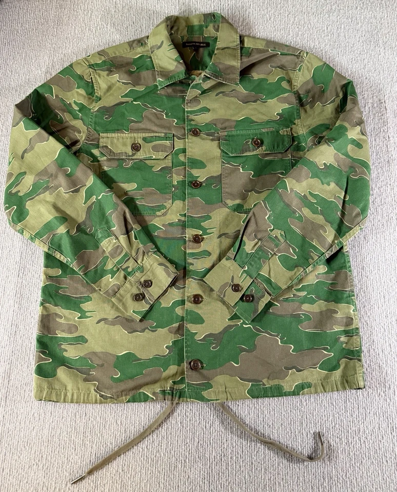 Camisa masculina Banana Republic grande floresta oliveira camuflagem excedente caça militar - Imagem 2 de 4