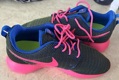 Nike Roshe Run Women s Shoes  Hyper Cobalt/Hyper Pink-Bolt-Black Sz 8 511882-467