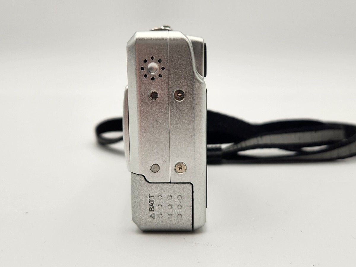 ☆KONICAMINOLTA DIMAGE X50☆　ディマージュ　赤　レッド KONICAMINOLTA DIMAGE X50 ディマージュ 赤 レッド - メルカリ
