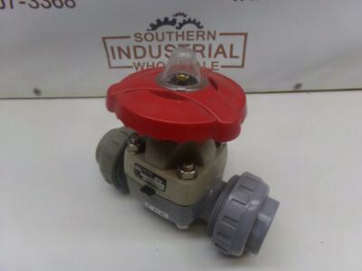Asahi America 04B00020F C-PVC-EPDM 1-1/4'' 150PSI @70°F 195°F Max Diaphragm Pump