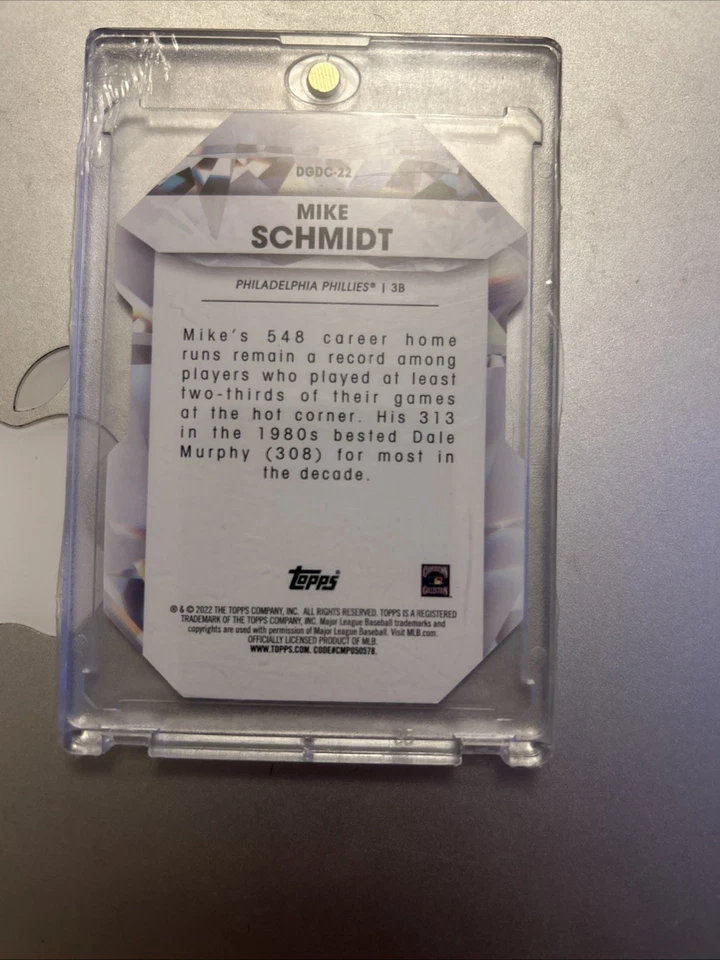2022 Topps Series 1 Diamond Greats Die-Cuts Mike Schmidt #DGDC-22 - Image 2 of 2