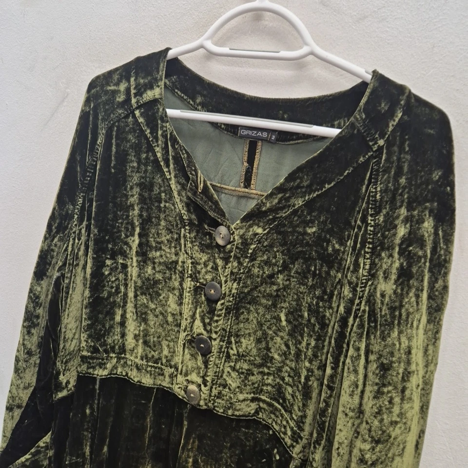 Grizas Dark Green Soft Velour Velvet Elegant Romantic Midi Dress Size Medium - Image 2 of 4