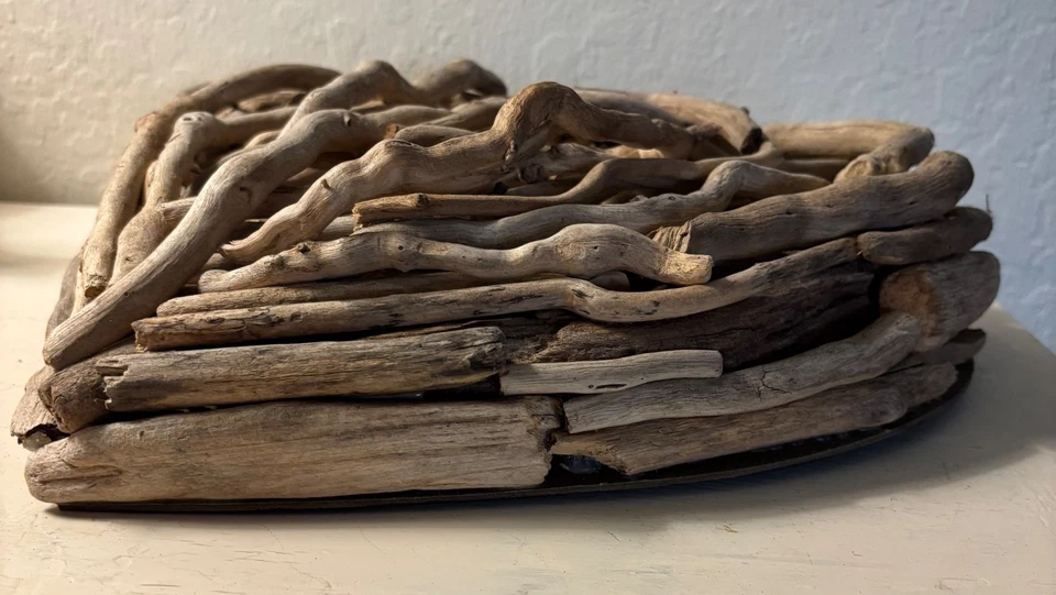 California Folk Art Driftwood Heart Wall Hanging - Image 4 of 4