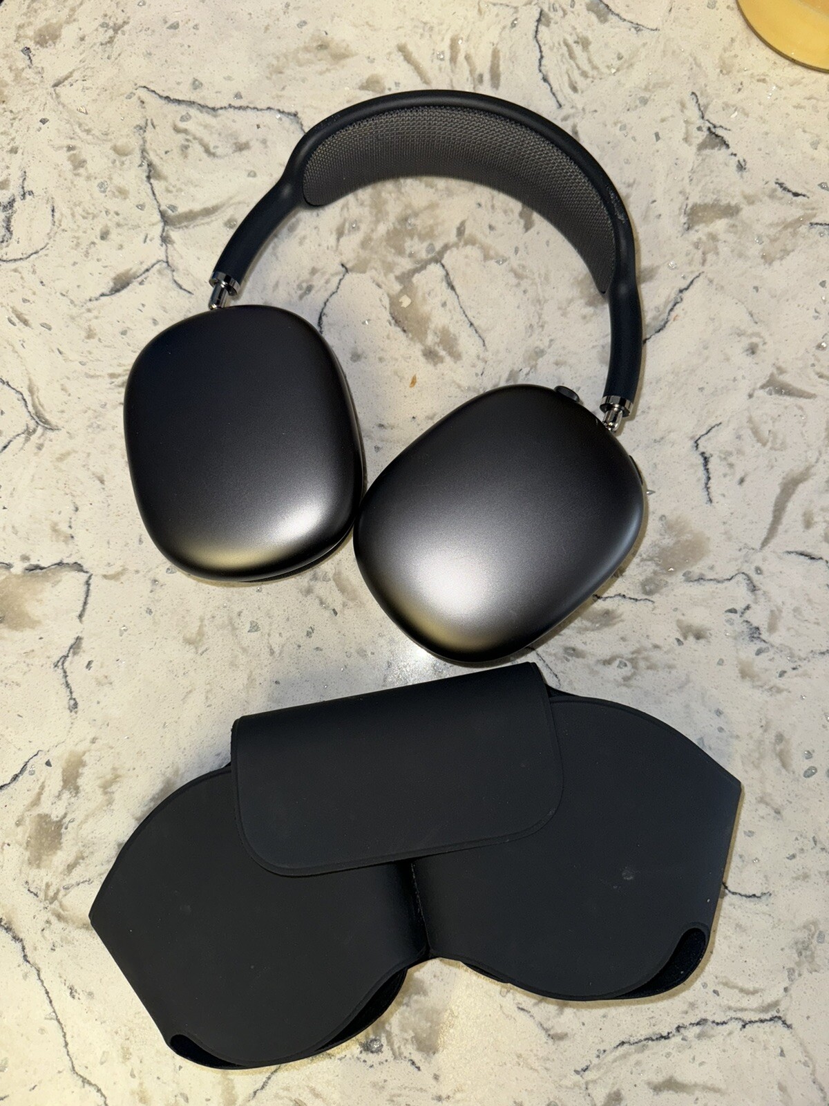airpods max space gray-image