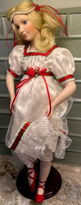 Vtg Lenox 1991 Clara Porcelain Ballet Nutcracker Christmas Doll Wood Stand