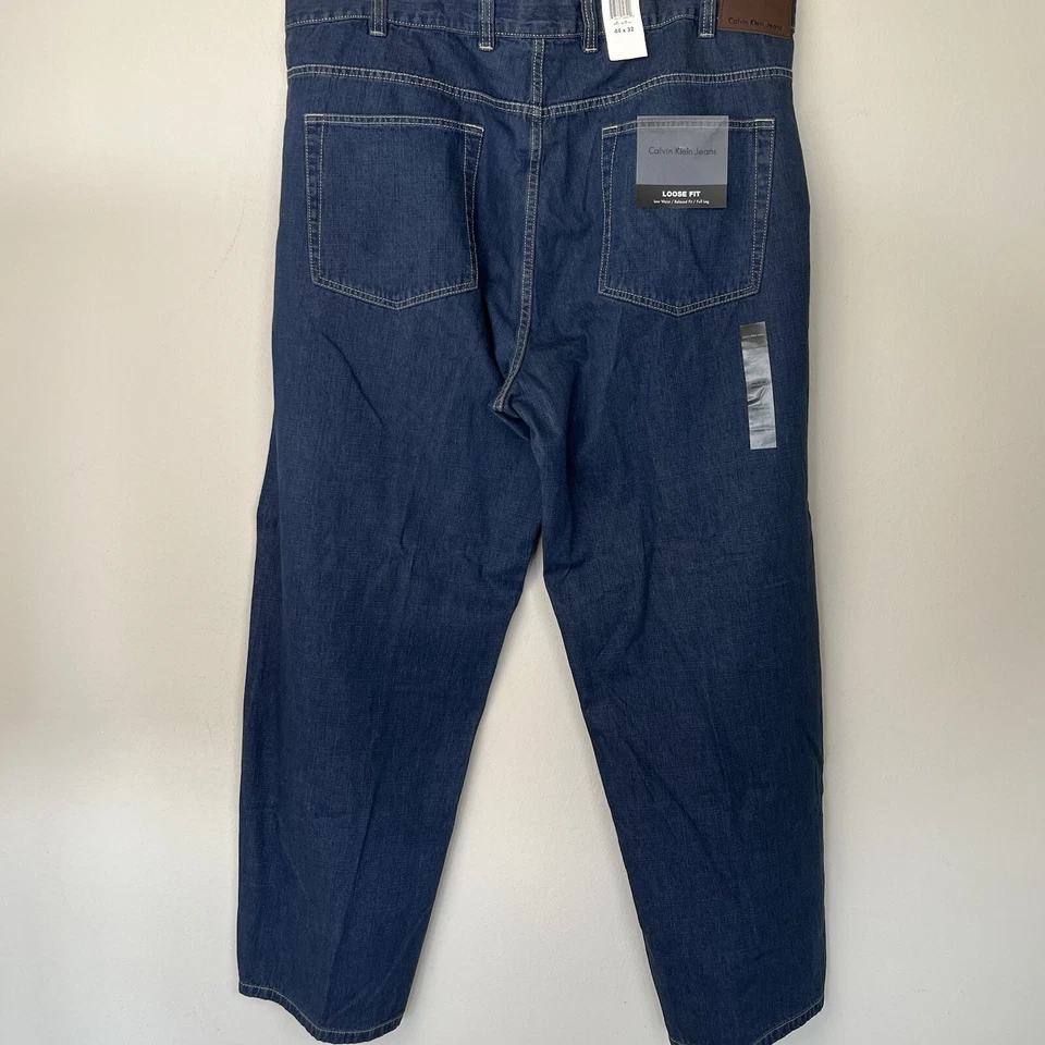 Calvin Klein Jeans Size 44 x 32 Mens Loose Fit Low Waist Relaxed Fit NWT - Image 2 of 4