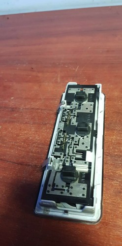 BMW 3ER E46 98-06 TOURING INNENAUSSTATTUNG HECKDACH HÖFLICHKEITSLICHT 6901478