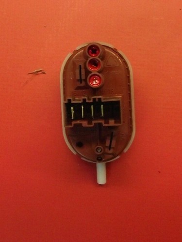 Waschmaschine HOTPOINT WMA10P Druckschalter