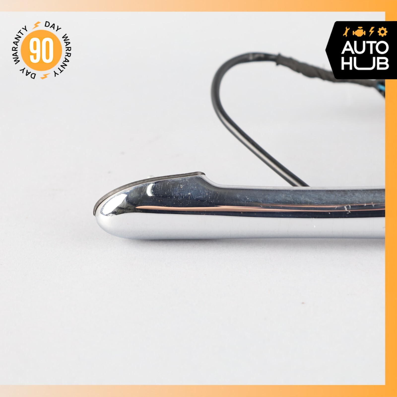 03-13 Maserati Quattroporte M139 Rear or Front Right Side Exterior Door Handle
