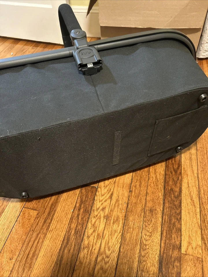 UPPABABY Bassinet Jake Black Never Used - Image 4 of 4