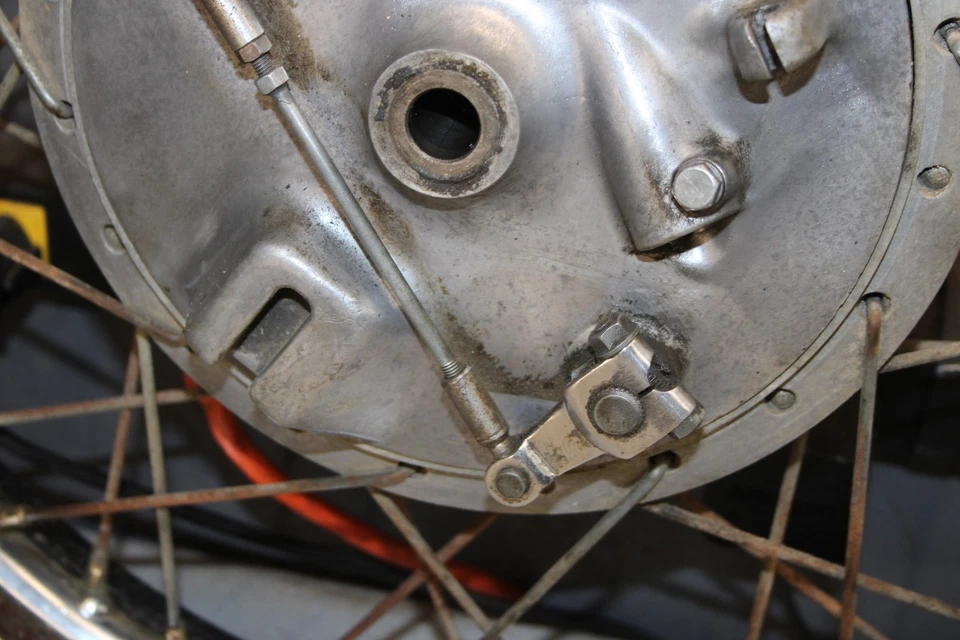 1969 1970 Kawasaki H1 Mach III 1,85" x 19" RODA DIANTEIRA 2024.AAR - Imagem 3 de 4