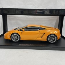 1/18 AUTOart Lamborghini Gallardo LP560-4 Orange