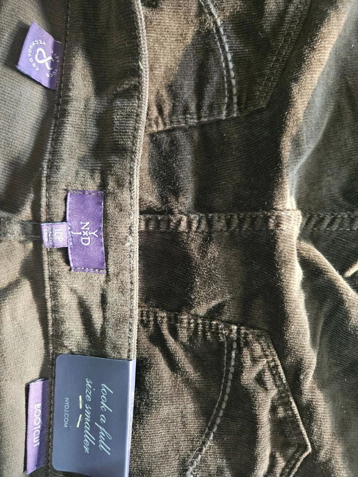 NUEVO CON ETIQUETAS NYDJ Pantalones de Pana Mujer Marrón Bootcut TALLA 10P Perfecto para usar en otoño. Foto 3 de 4