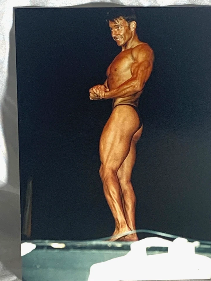 6 x 4 Orig Male Photo gay interest (4) Body builder contest - Image 2 of 4