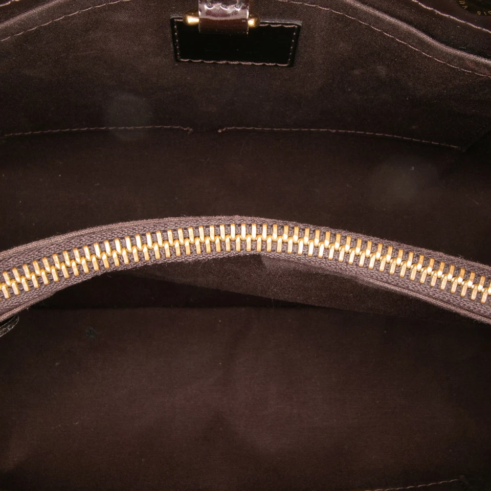 Cartera de cuero púrpura autenticada Louis Vuitton con monograma Vernis Montaigne BB Foto 4 de 4