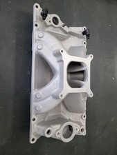 Edelbrock Sbc Vortec Super Victor 2913