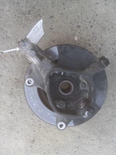 Passenger Front Spindle/Knuckle VIN J 11th Digit 07-17 GMC ACADIA 25796983 - Image 2 of 4