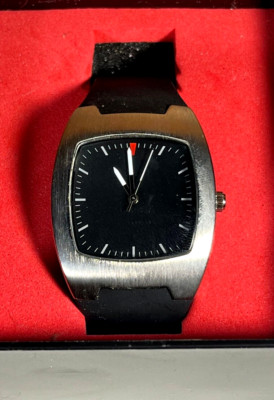 Drakkar Noir Mens Watch Black Rubber Band Stainless Steel Back Japan Movement