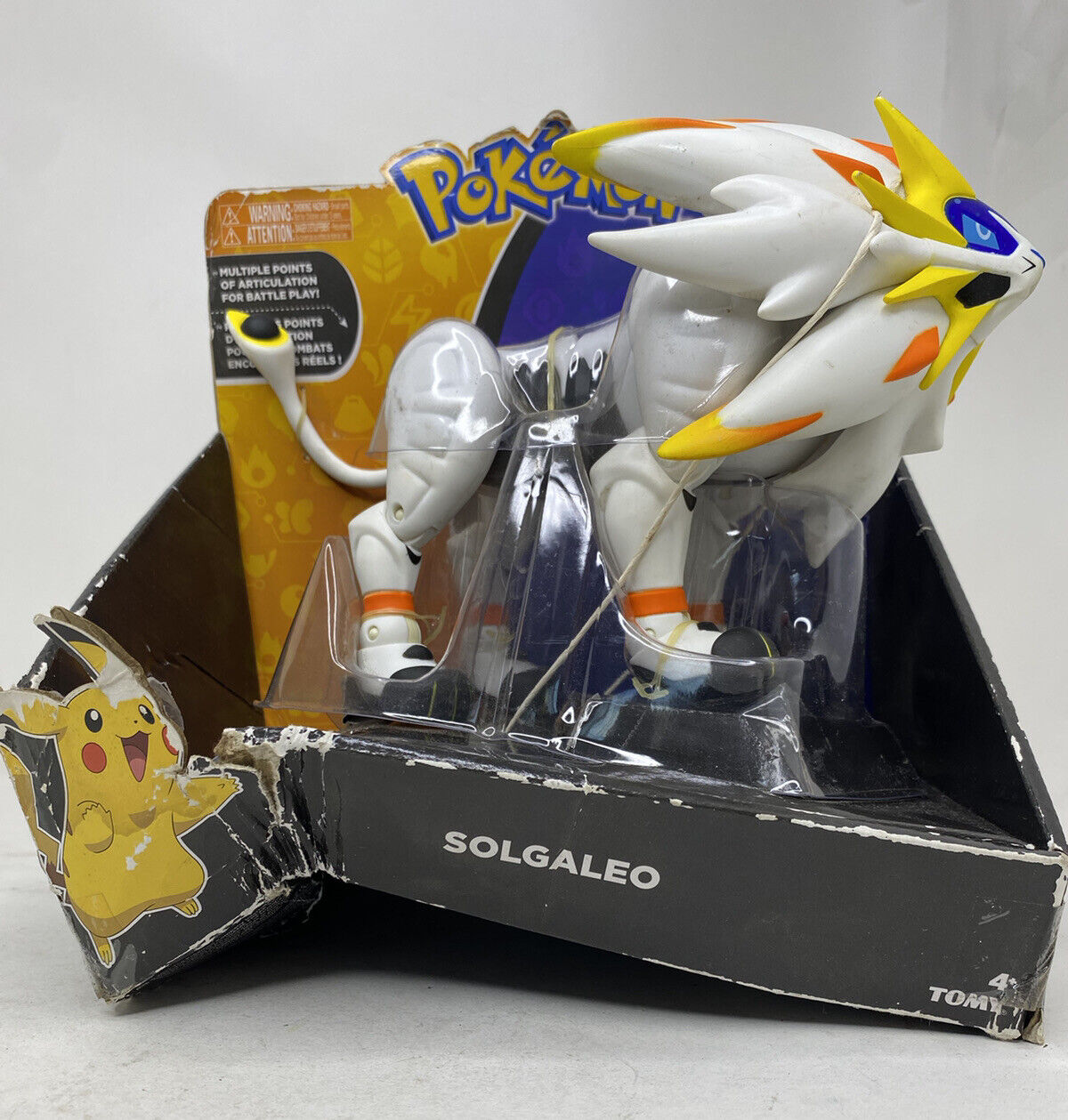 Figura Pokémon Lendário - Solgaleo - Tomy