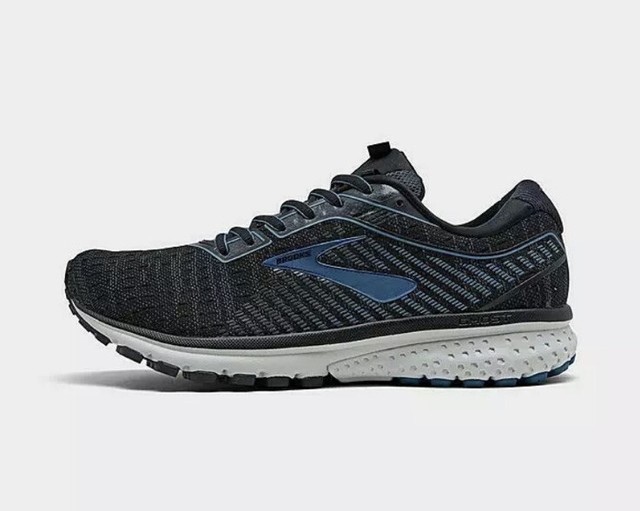 brooks grey running shoes