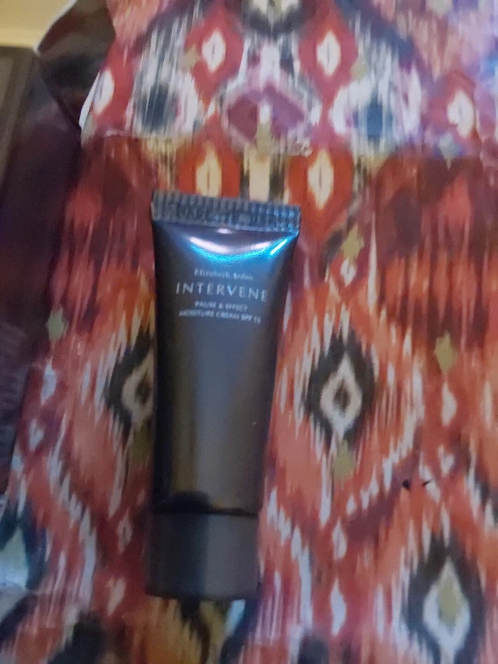 Elizabeth Arden INTERVENE Pause & Effect Moisture Cream SPF15 0.25 oz New In Bo - Image 2 of 3