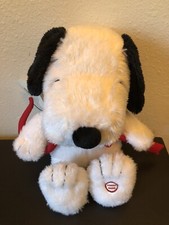 Snoopy Hallmark Valentines Plush Peanuts Animated Music Motion Cupid