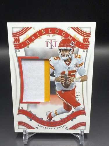 2025 Panini National Treasures - Patrick Mahomes Heirlooms Patch *19/25*