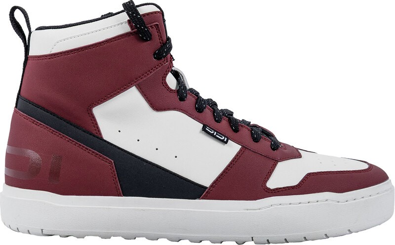 Chaussures SIDI Lynx l'équipement idéal du bureau aux balades moto