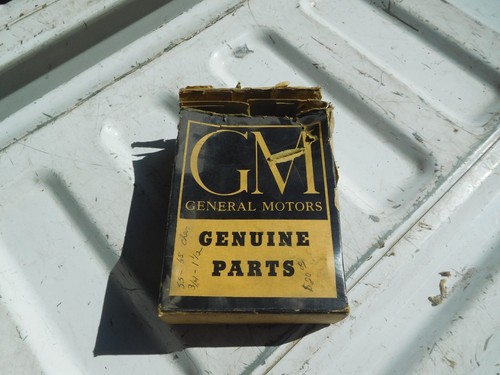 1955 1963 CHEVROLET KING PIN UNIT SET GM #3720696 NOS