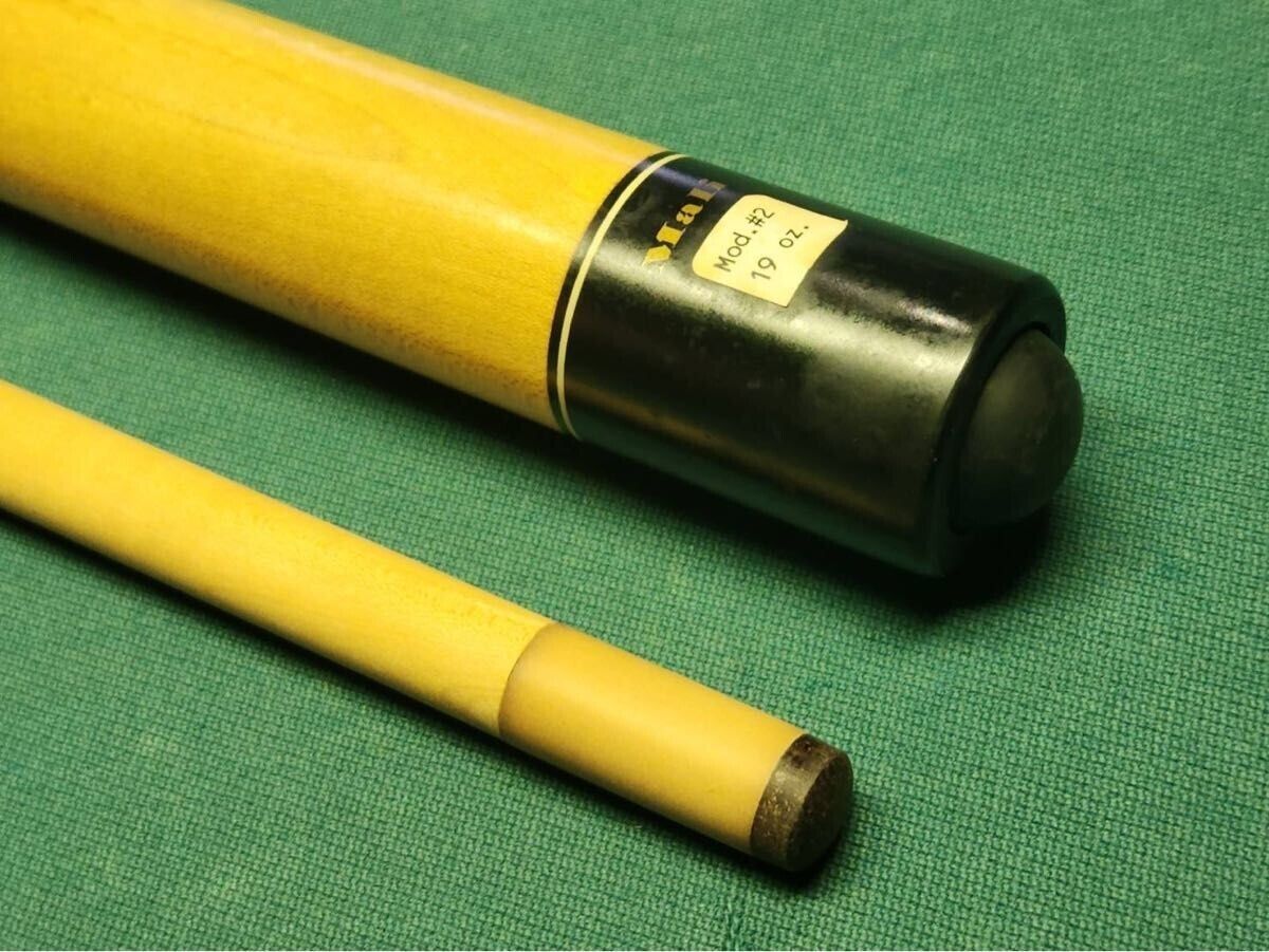 Mali Billiard Cue Made in the USA Vintage '88 NEW from Japan Mali Billiard Cue Made in the USA Vintage '88 NEW from Japan