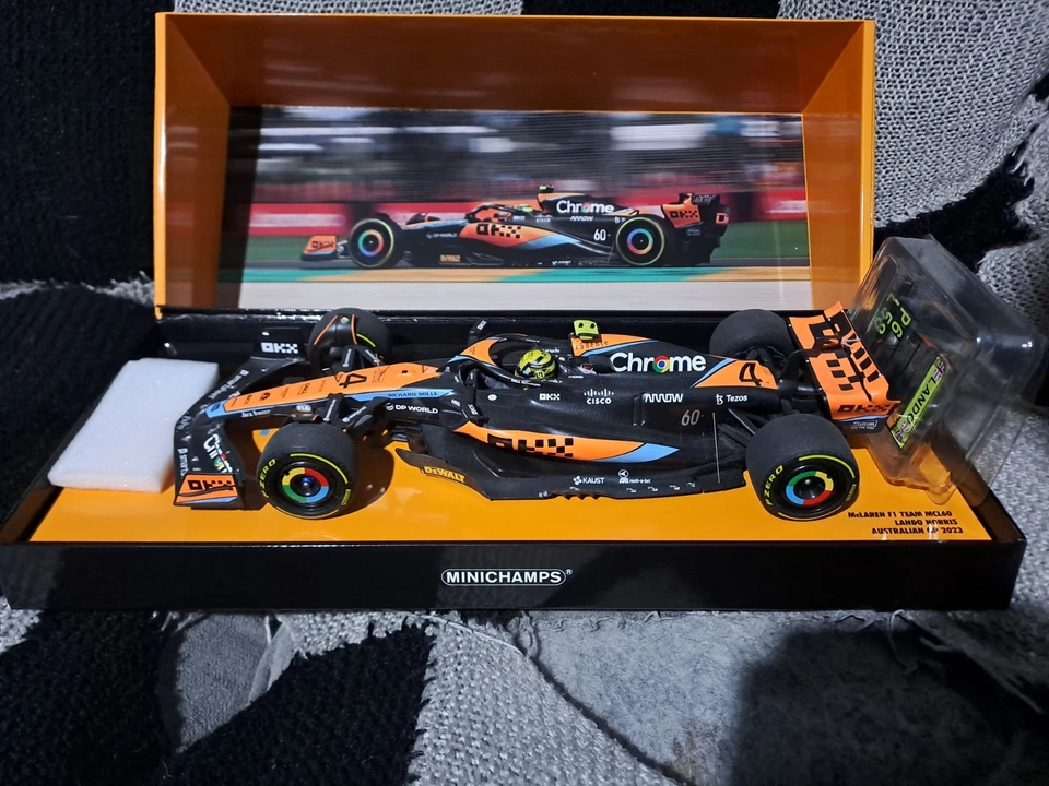 MINICHAMPS 1:18 McLaren F1 Team MCL60 Lando Norris Australian GP 2023 - Photo 1/3
