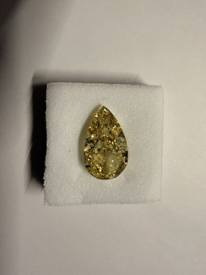 3.02 Carat lab grown diamond! Fancy Vivid Yellow, Pear Shape,  VS2 Excellent Cut