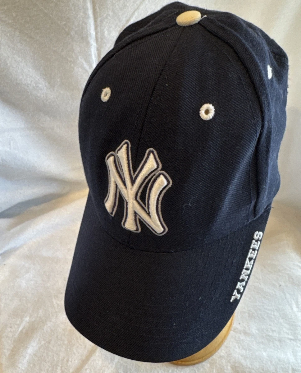 Twins Enterprise New York Yankees Blue MLB Fan Apparel & Souvenirs