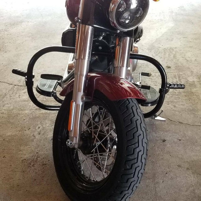 Black Motorcycle Highway Foot Pegs Pedals For Indian Chieftain