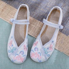 Chinese Old Beijing Women Casual Embroidered Hanfu Dance Ancient Cloth Shoes
