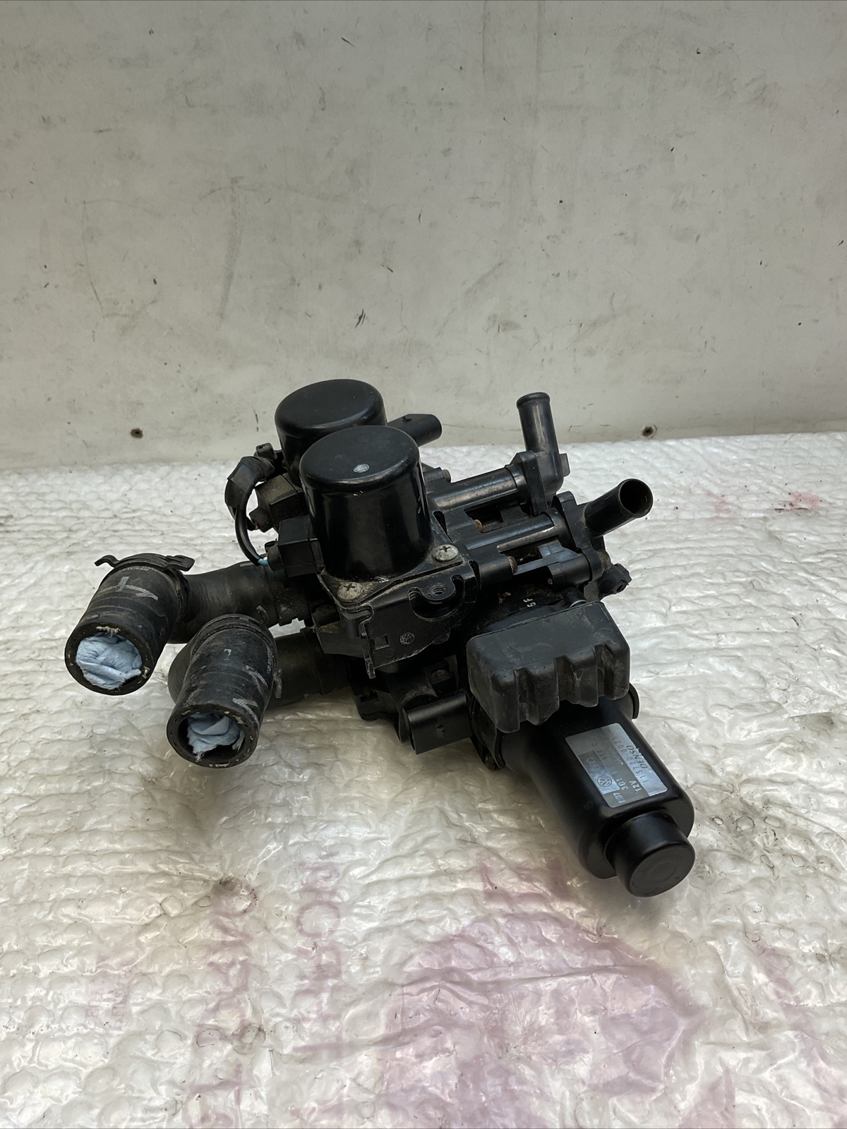 Hvac Heater Control Water Valve 3d1959617c Bentley Continental Flying Spur 2006
