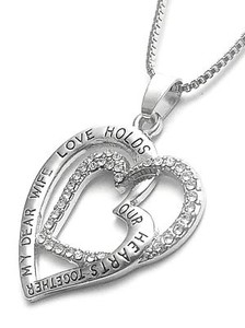 personalized jewelry for wife
