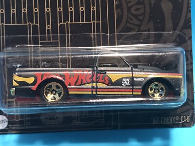 Hot Wheels 67 Chevy C- 10 Pickup Matte Black and Gold 55 Carded