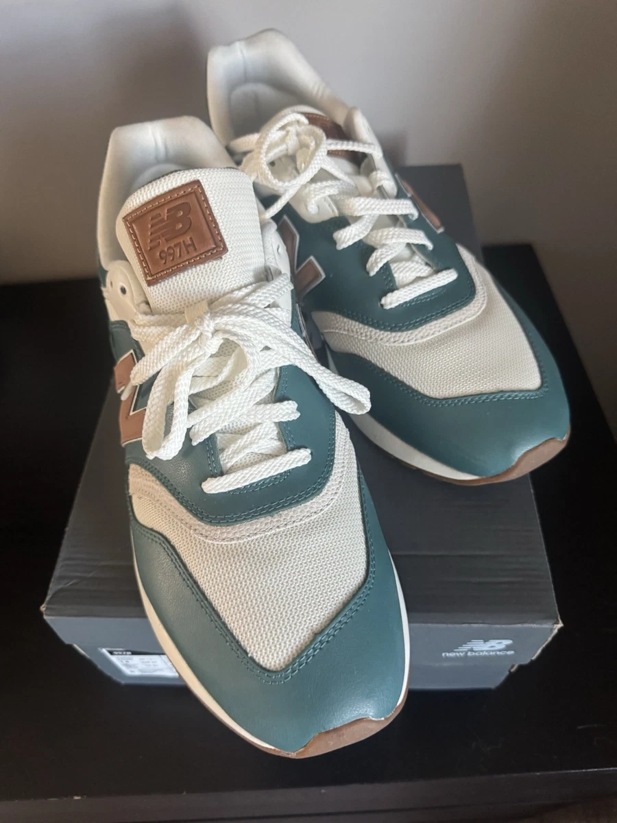 New Balance 997H Sneaker Mens 10 Womens 11.5 CM997HCW Sea Salt New Spruce Walnut New Balance 997H Sea Salt Spruce for Sale | Authenticity  main image 4