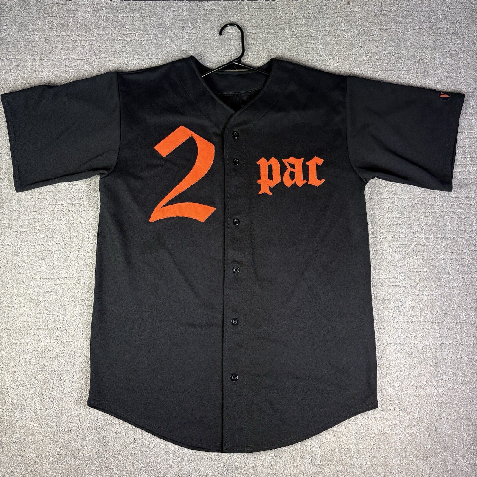 VLONE 2Pac ベースボールシャツ 刺繍＆プリント ブラック L 極美品 VLONE x Tupac 2Pac Baseball Jersey Black Orange Size … - Gem