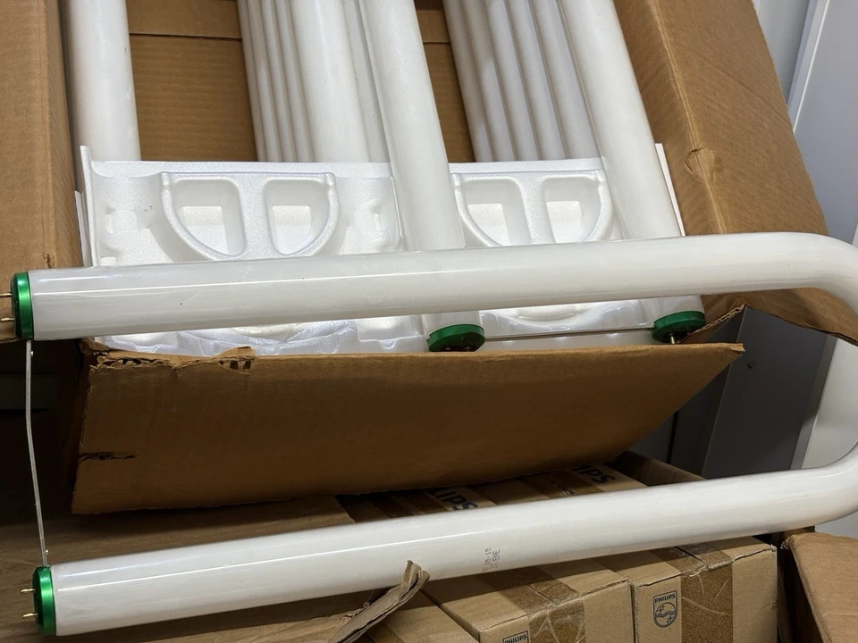 Philips FB40T9/SPEC35/6/ALTO 40W U-Bent Fluorescent Tube 3500K Cool White - Image 3 of 4