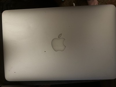 Apple MacBook Air 11-inch, Model-A1465 (For Parts/Repair)